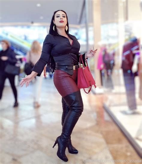 Ezada Sinn